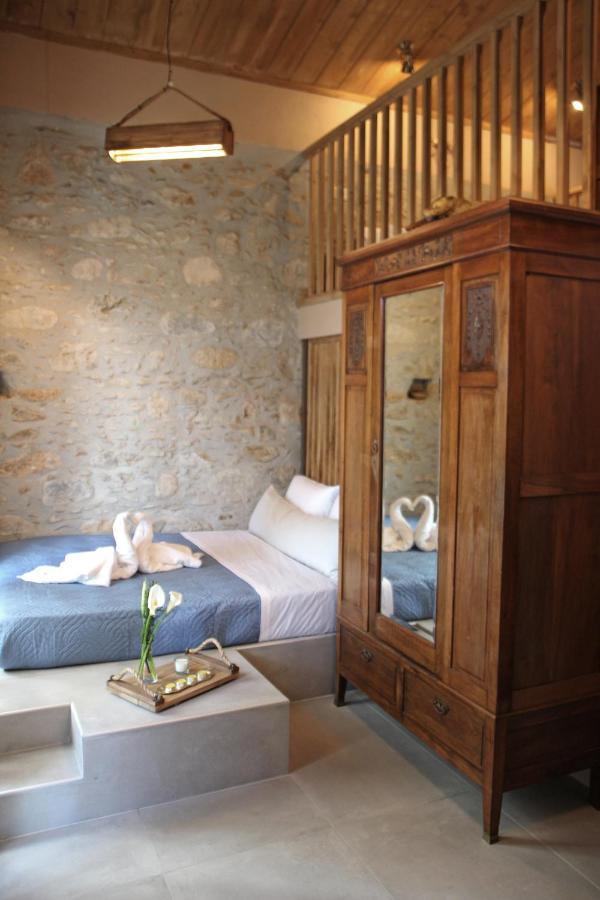 Laini Guest Houses Kouloukouthiana Екстериор снимка