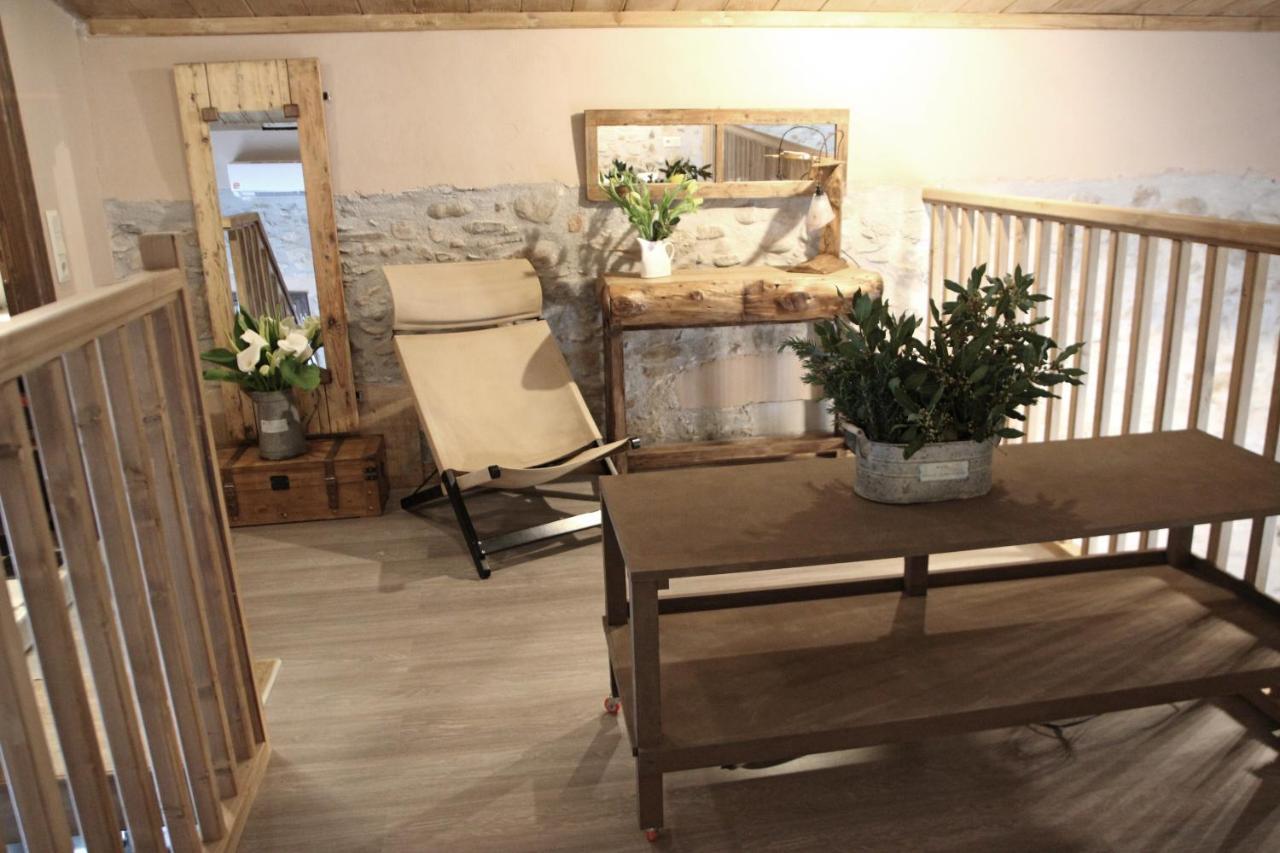 Laini Guest Houses Kouloukouthiana Екстериор снимка