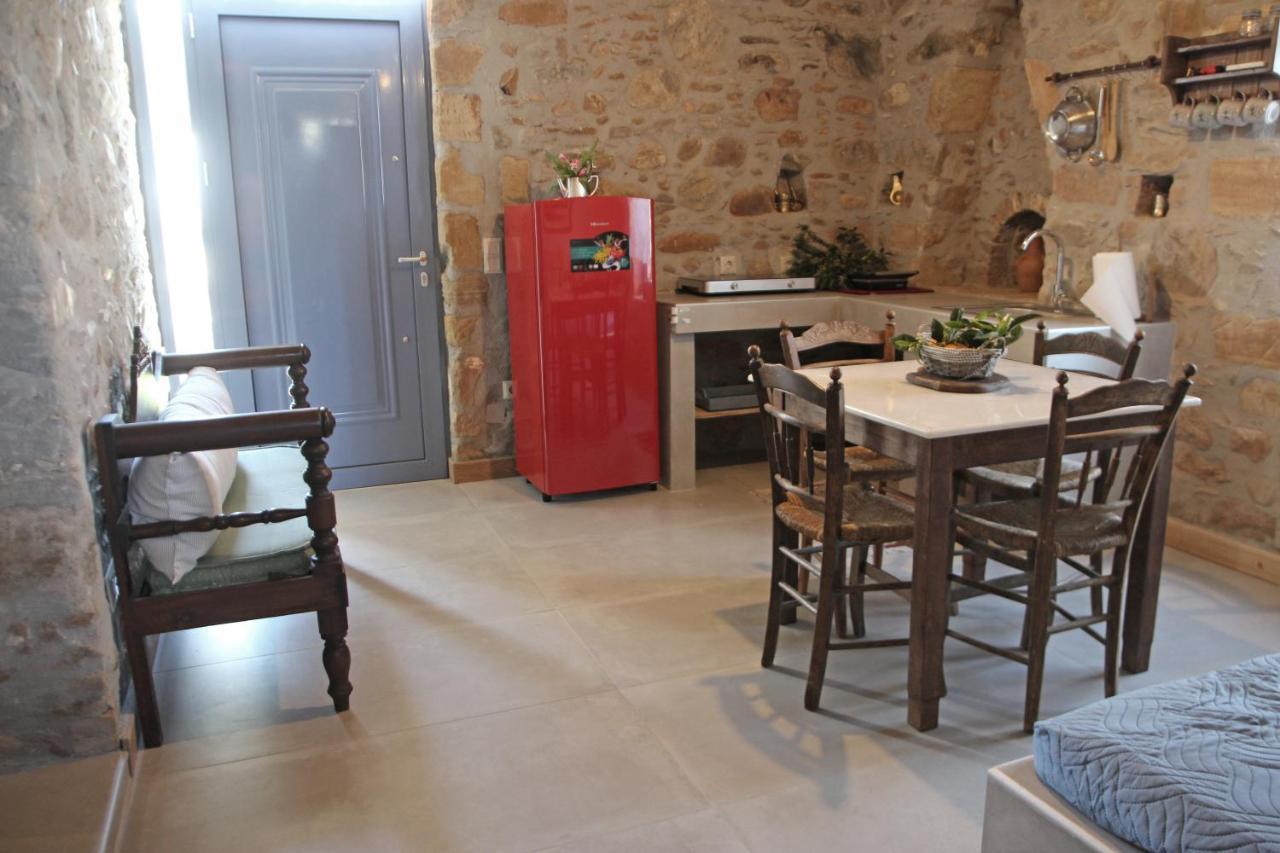 Laini Guest Houses Kouloukouthiana Екстериор снимка
