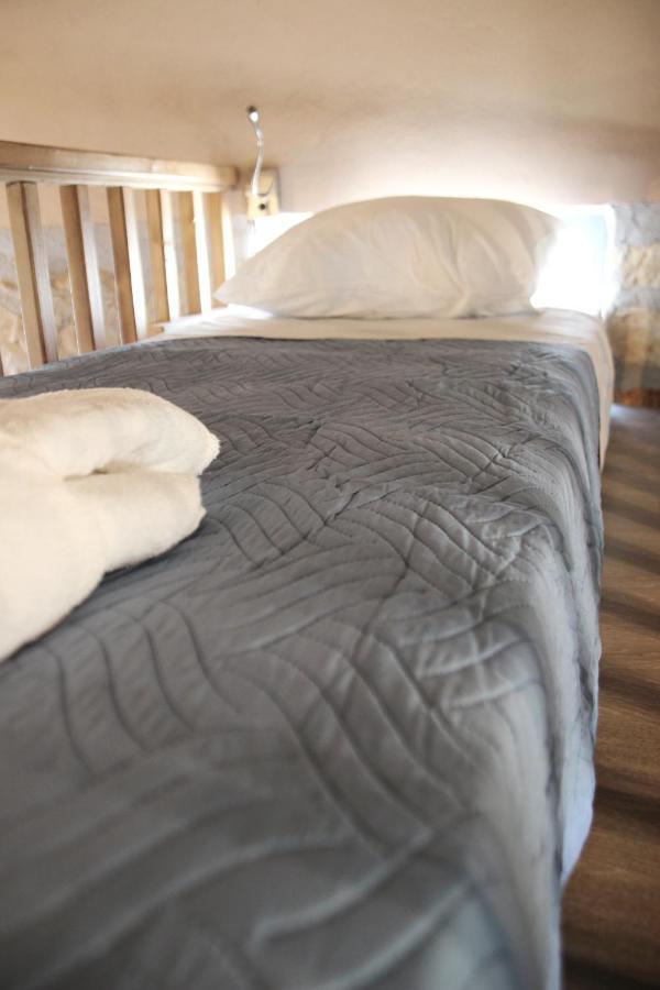 Laini Guest Houses Kouloukouthiana Екстериор снимка